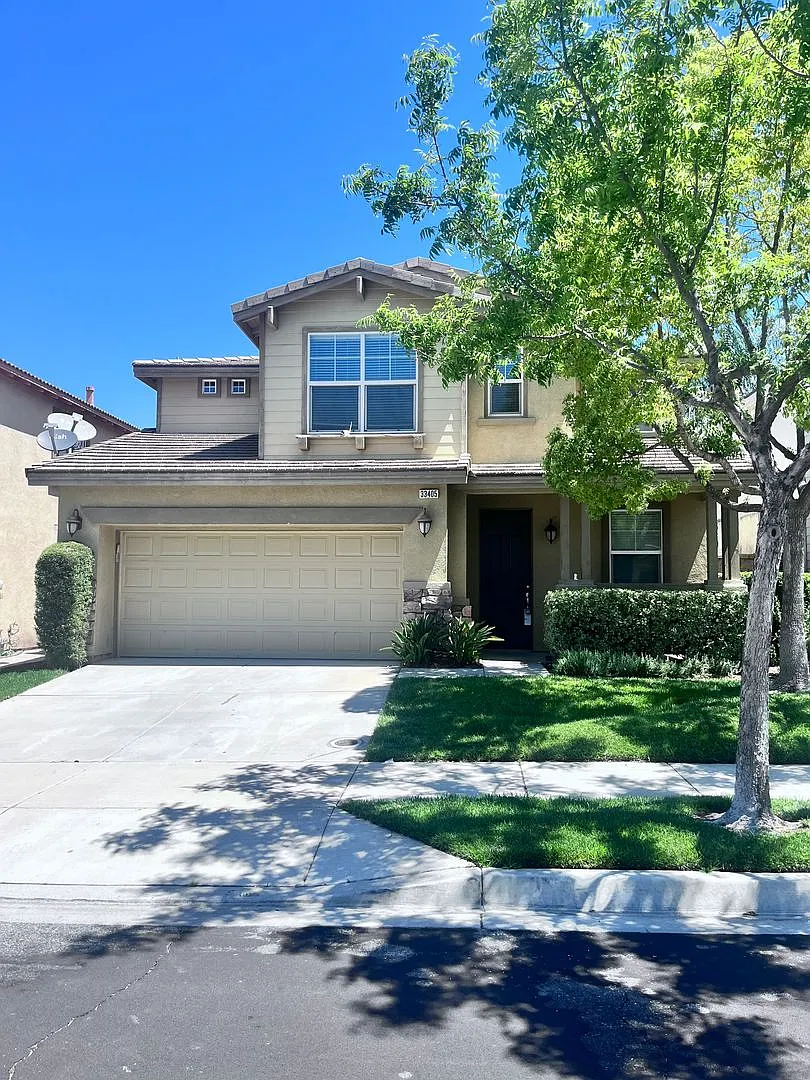Yucaipa Home Located in Chapman Heights Community — Photo 1