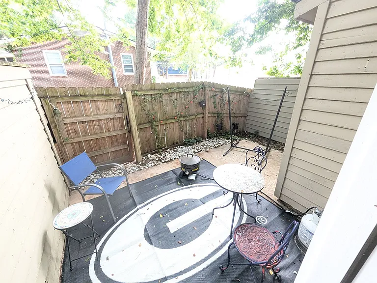 135 Dennis Dr #5 — Photo 12