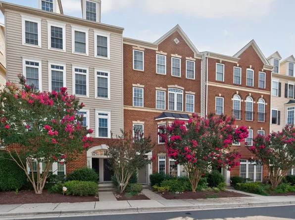 630 Pelican Ave #1, Gaithersburg, MD 20877