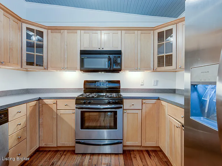 115 N Birchwood Ave — Photo 13