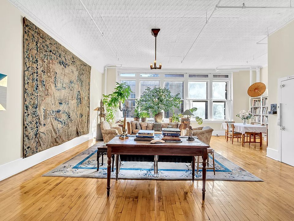 1st image of 69 Wooster St APT 3