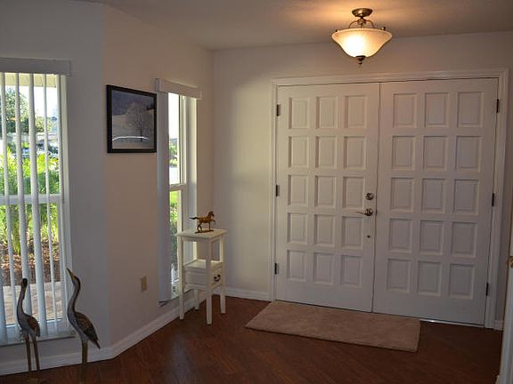5th image of 240 Madrid Ct