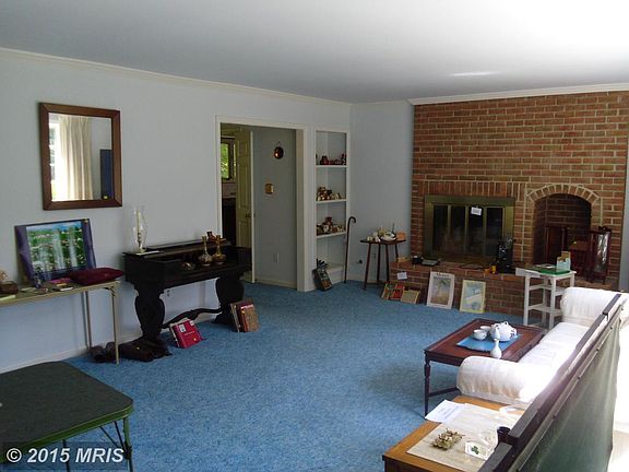 3rd image of 12006 Robin Dr
