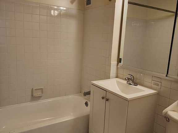5th image of 1157 Yonkers Ave #2F