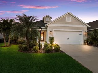 7557 Ridgelake Cir, Bradenton, FL 34203