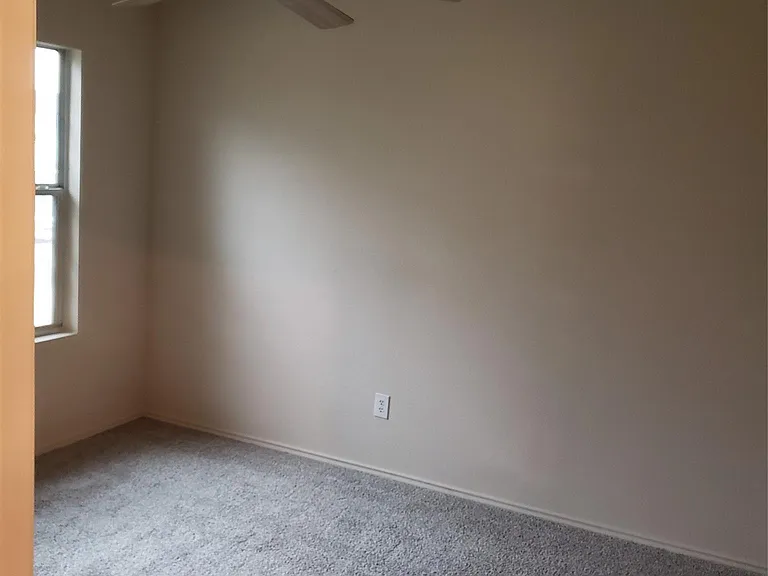 7863 Maverick Trace Ln — Photo 30