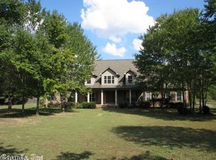 4 Parker Ln, Searcy, AR 72143