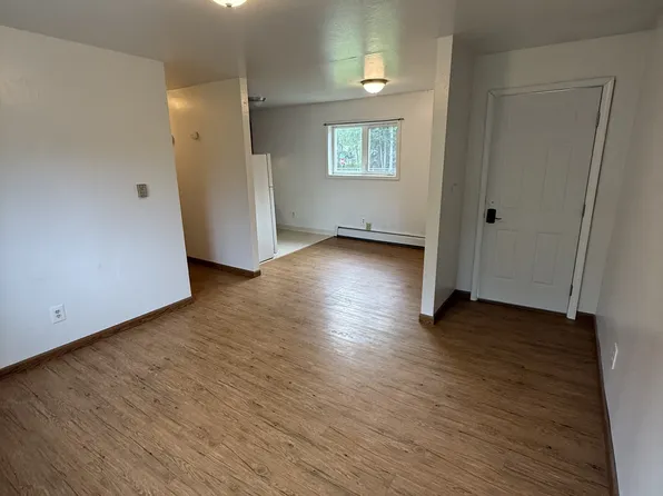2763 Mack Blvd #2, Fairbanks, AK 99709