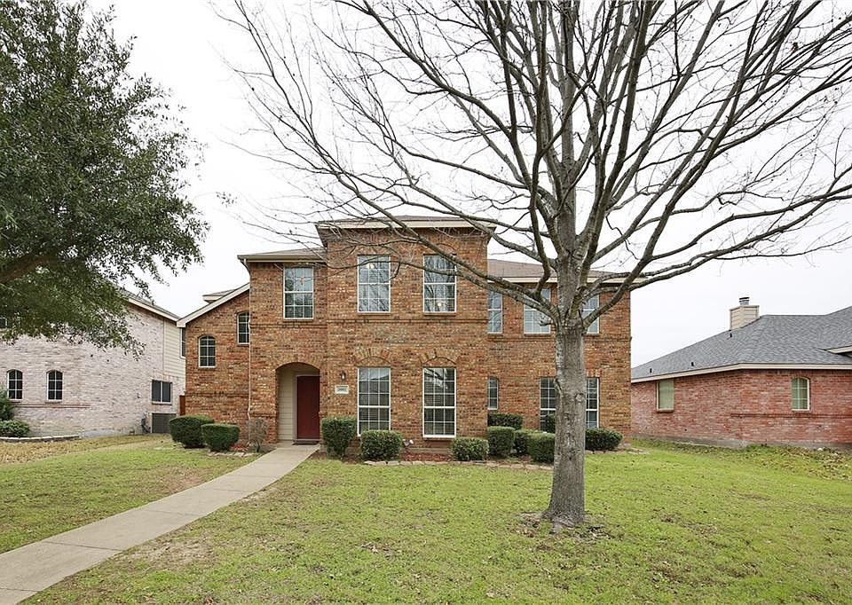 1st image of 2661 Saint Andrews Dr