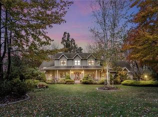 226 W Parkside Dr, New Castle, PA