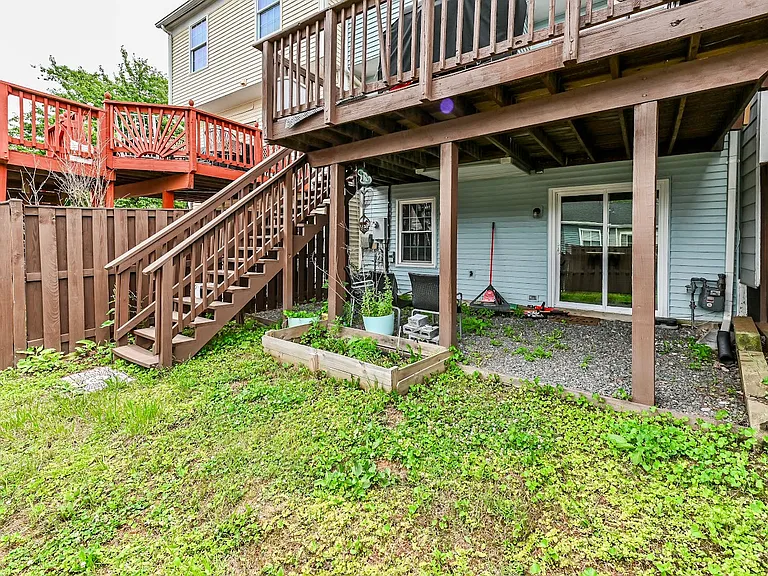 12262 Dapple Gray Ct — Photo 28