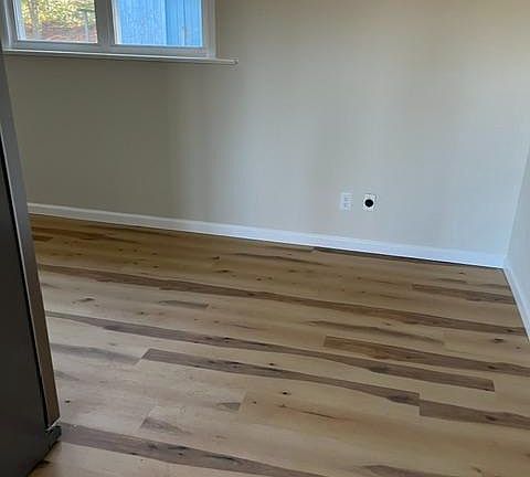 4th image of 313 Shoemaker Ln