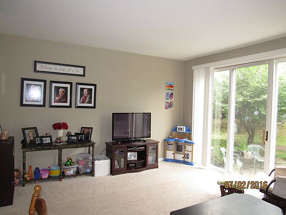 2nd image of 1169 Heartland Gate