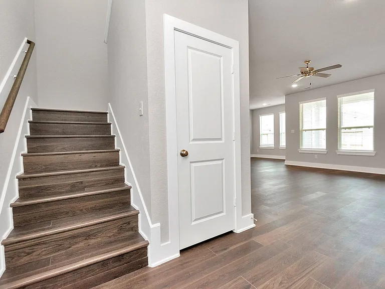 10618 Cascade Creek Dr — Photo 13