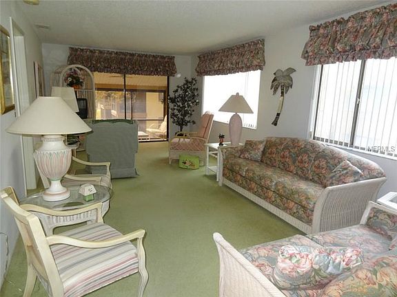 3rd image of 12905 Fairway Dr APT D
