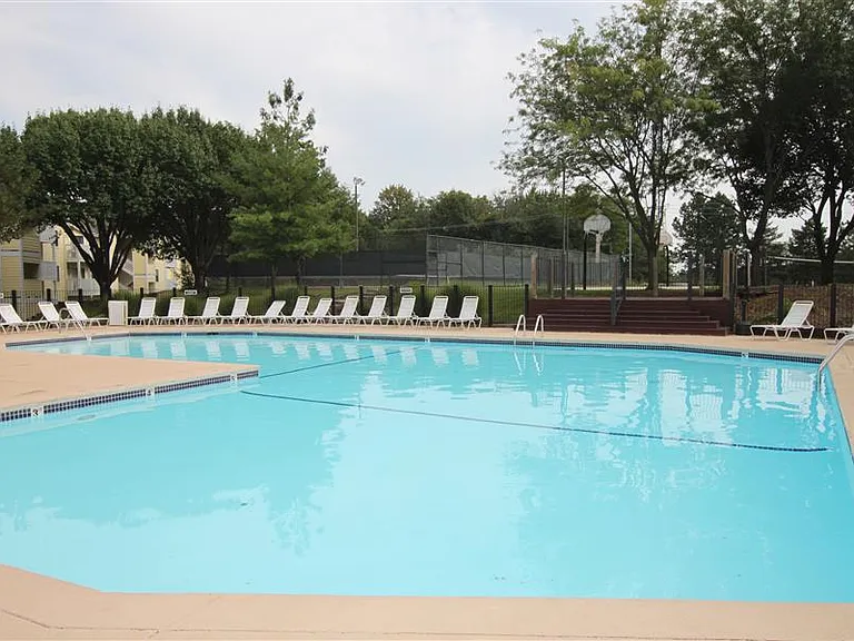 The Ethans Apartments — Photo 8