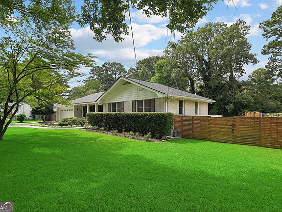4th image of 3929 Gladney Dr
