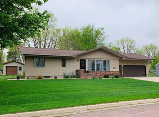 3230 Tamarack Ave, Slayton, MN 56172
