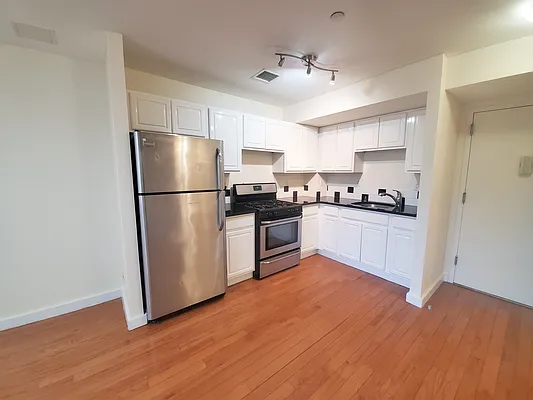 Rented by Doorway NYC, LLC | media 17