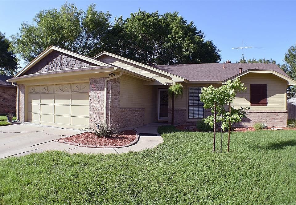 1st image of 3905 Longstraw Dr