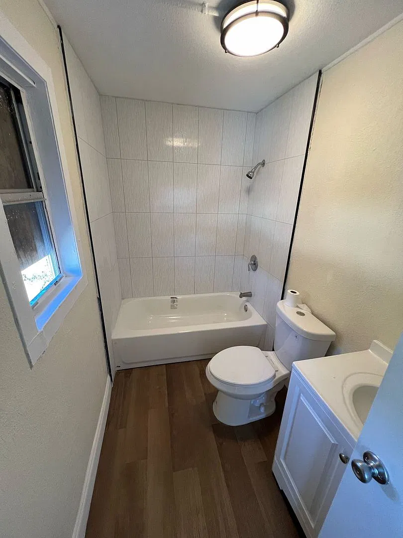 Fort Housing 512 — Photo 3