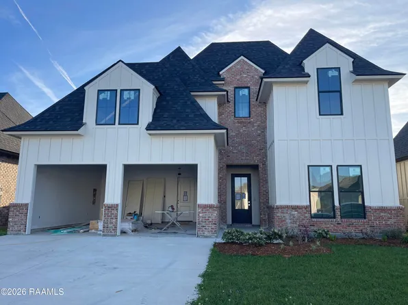 212 Amsterdam Ave, Youngsville, LA 70592