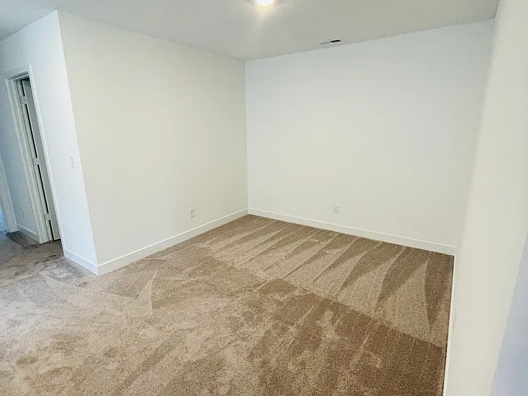 17295 Gibson Dr — Photo 19