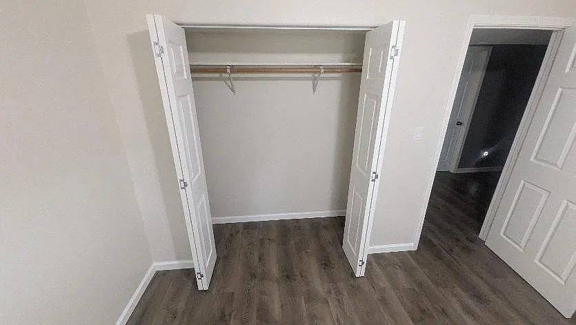 South Bedroom — Photo 1