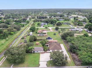 17798 W Sycamore Dr, Loxahatchee, FL 33470