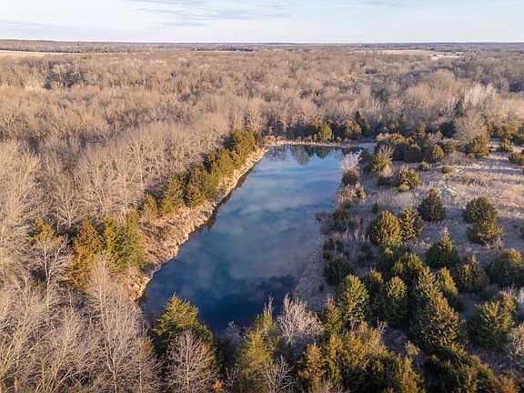 2nd image of 0 Trianon Rd