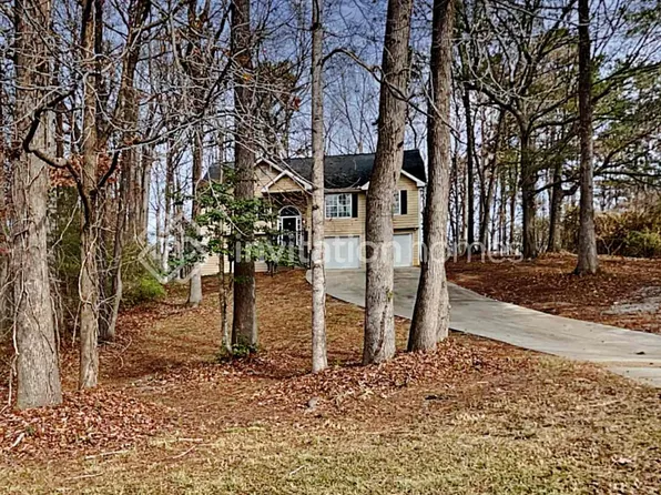 3281 Greystone Ct, Loganville, GA 30052