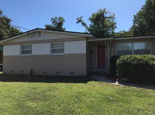 3404 Cesery Blvd, Jacksonville, FL 32277