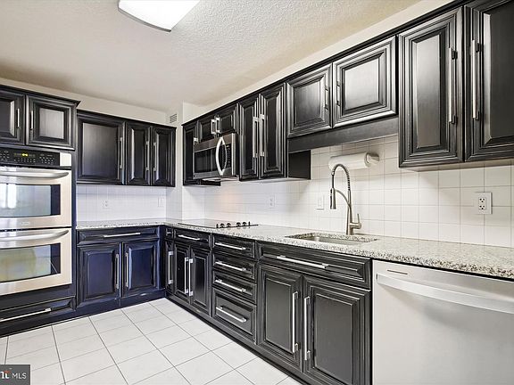 5th image of 200 N Pickett St APT 605