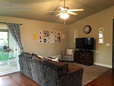 3rd image of 1104 Pinon Pine Dr