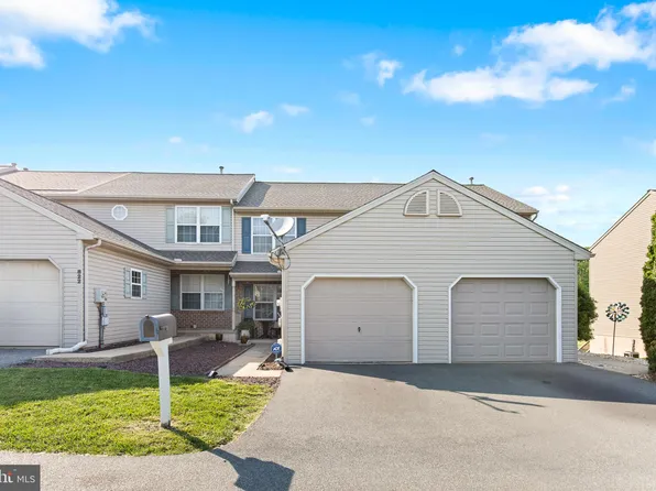 826 Woodridge Dr, Middletown, PA 17057