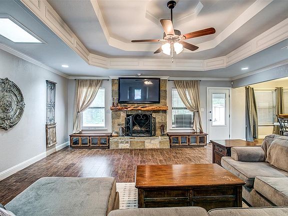 4th image of 7425 Spring Lea Way