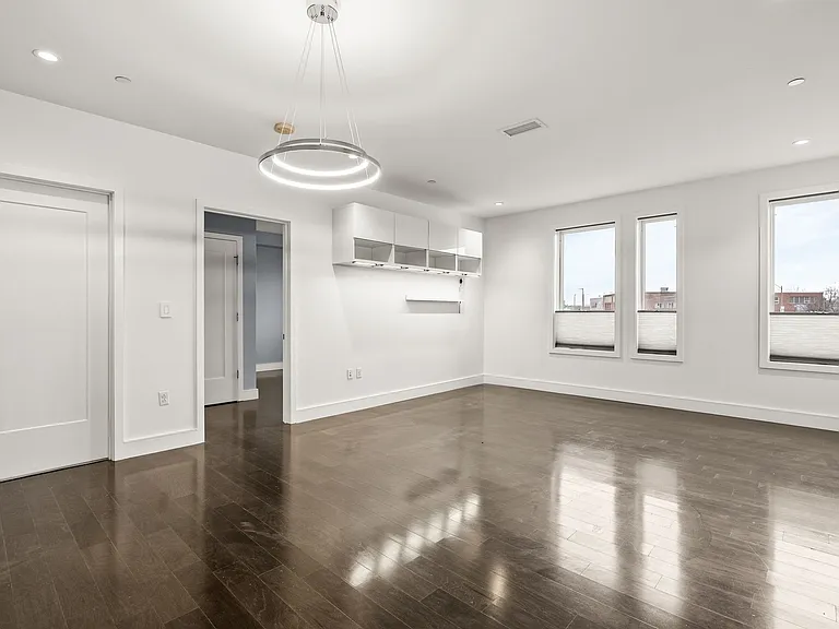 33 B St #108 — Photo 9