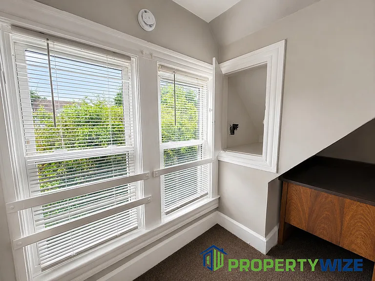 516 Beaumont Ave #3 — Photo 17