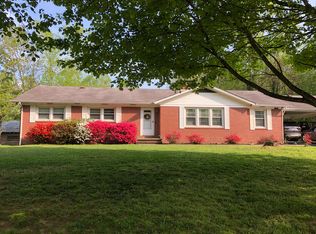 92 Boone St, Spruce Pine, NC 28777