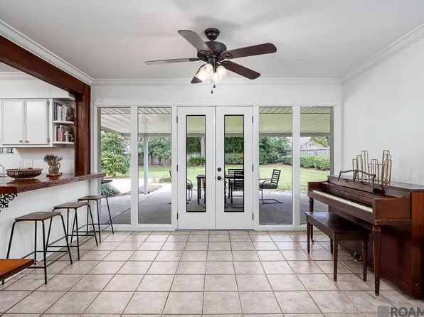 3759 Oak Hills St, Zachary, LA 70791