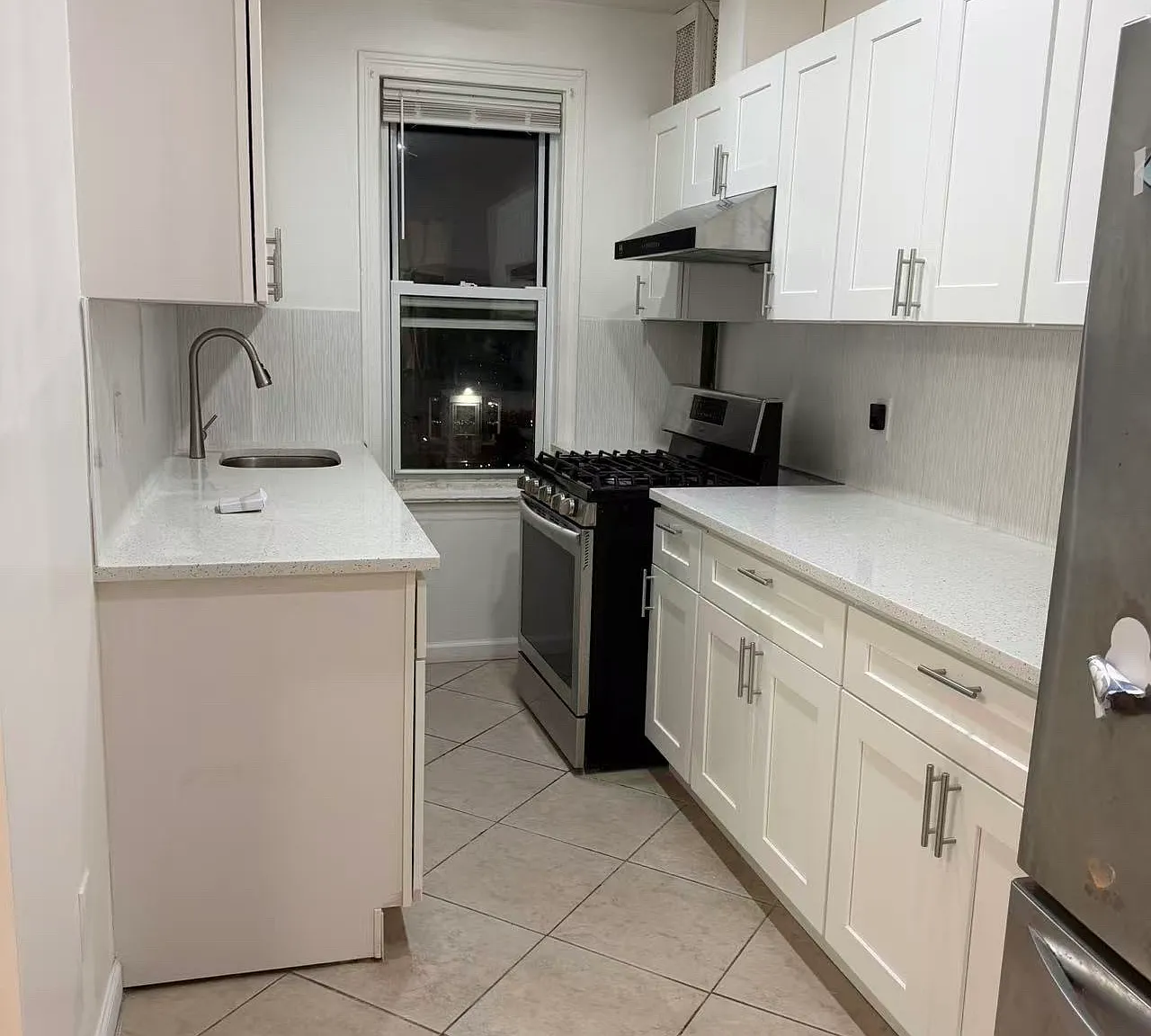 2 bed, $2,600 — Photo 1
