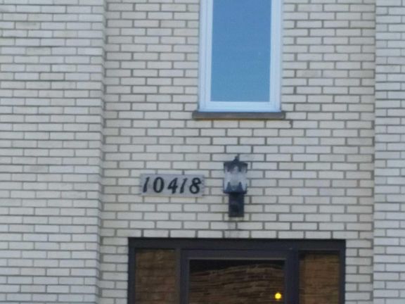3rd image of 10418 S Komensky Ave APT 3S