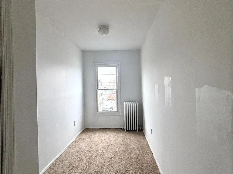 49 Hopkins St — Photo 12