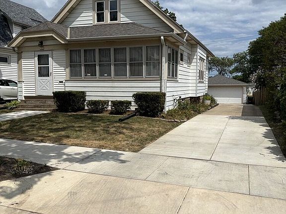 2nd image of 1912 S 91st St