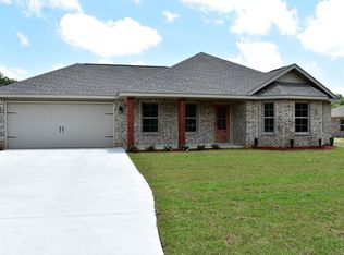 21568 Coleman Cemetery Rd, Moss Point, MS 39562