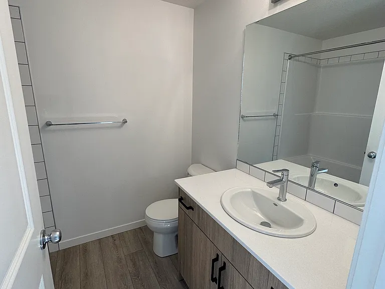 864 Secord Blvd NW #105 — Photo 8
