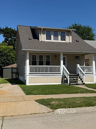 27390 Elmhurst St Photo 1