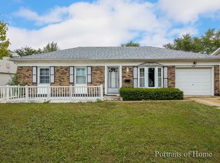 406 Freeman Ave, Streamwood, IL