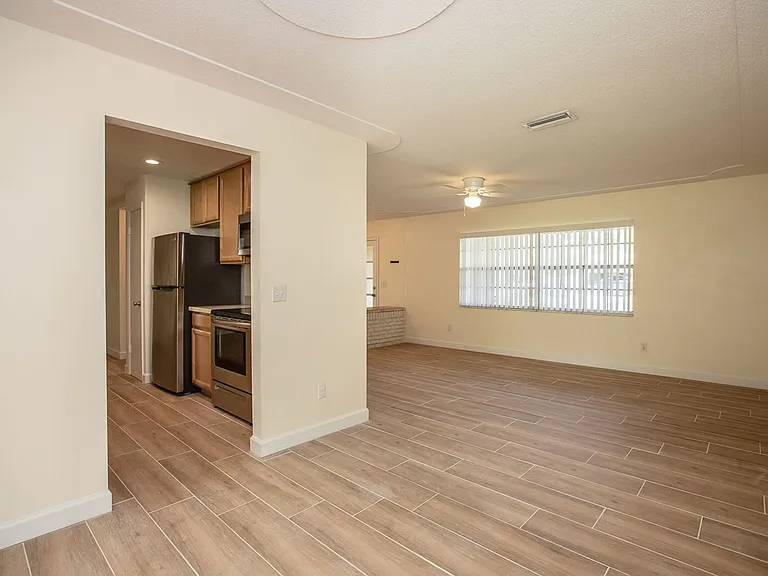 2242 King Johns Ct — Photo 3