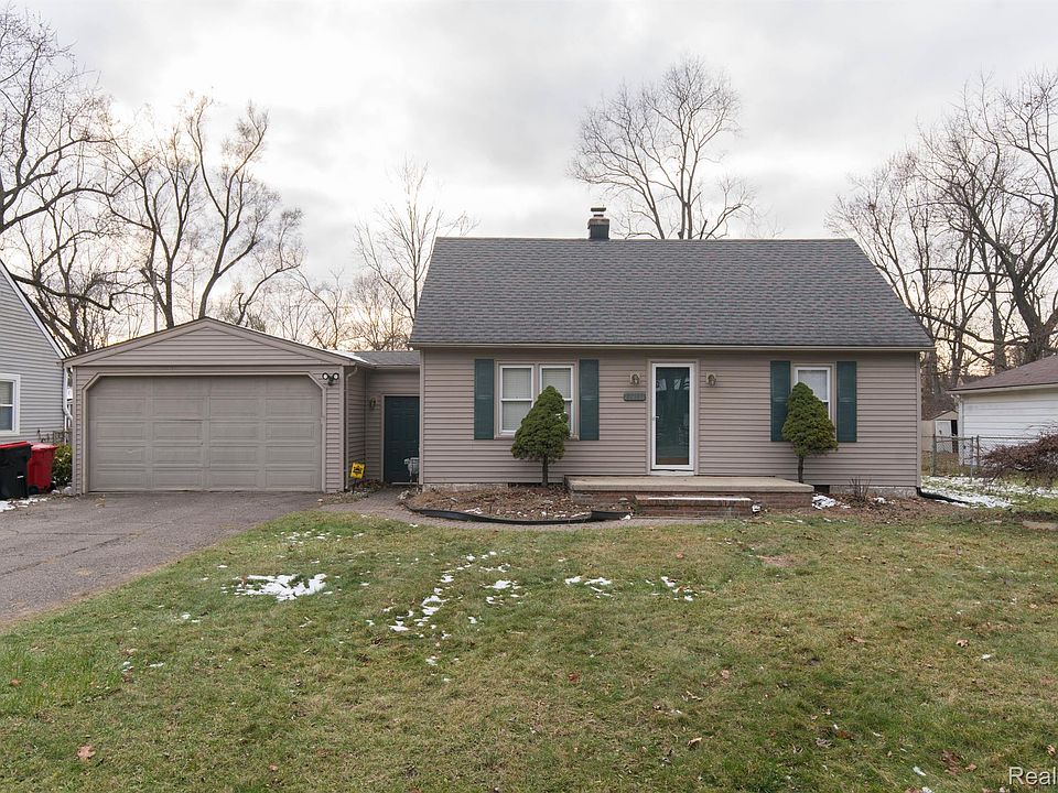 1st image of 22147 Poinciana St